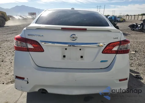 2014 Nissan Sentra S z USA, uszkodzony, nr VIN 3N1AB7AP7EY302632